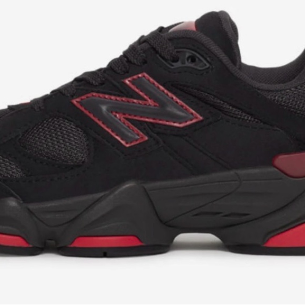 New Balance Kids Sneakers Black and Red